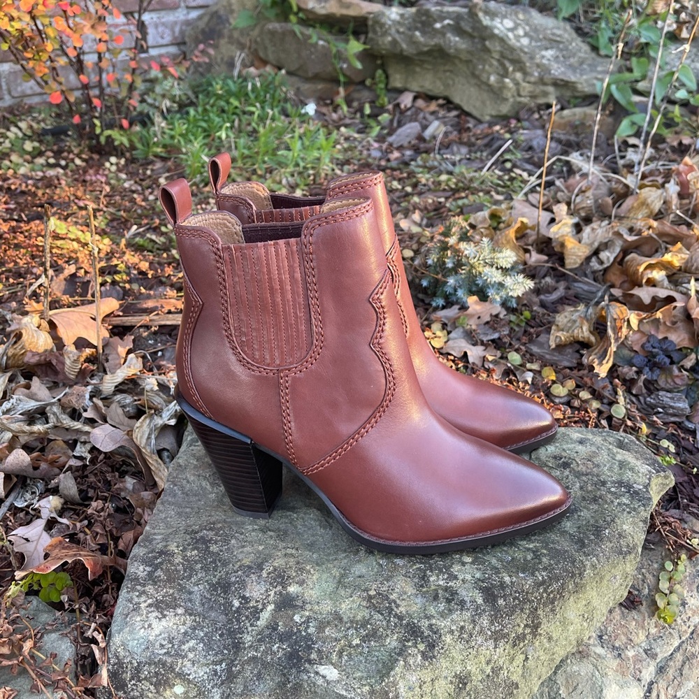 Coach Westyn Women's Boots Size 9B NEW